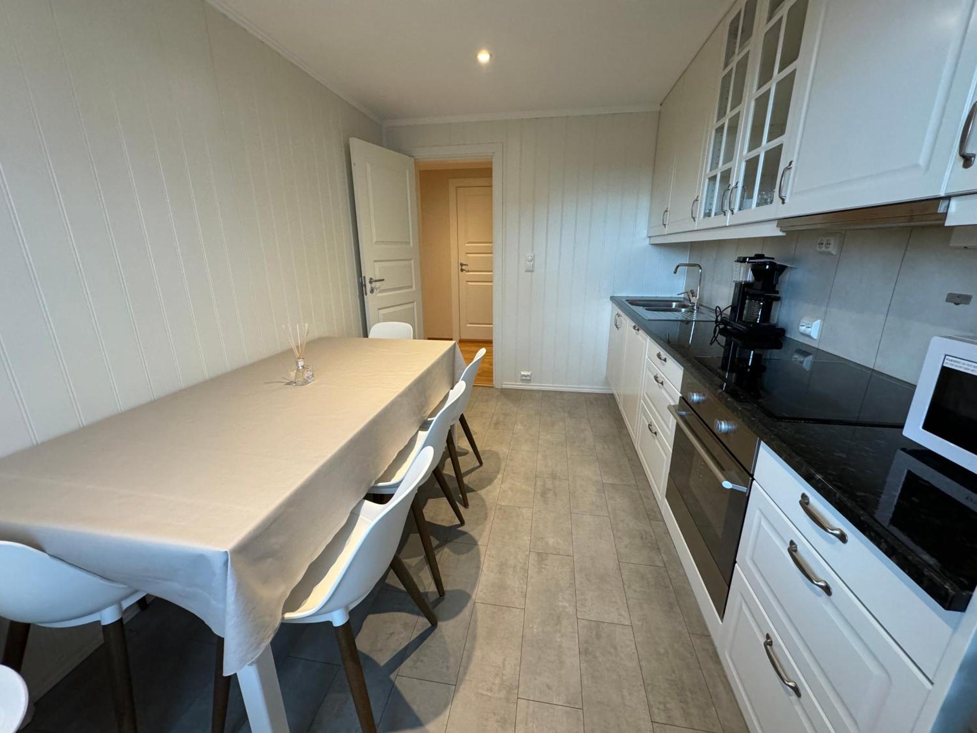 Charming 3-Bedroom Apartment In The Heart Of 克里斯蒂安桑德 外观 照片