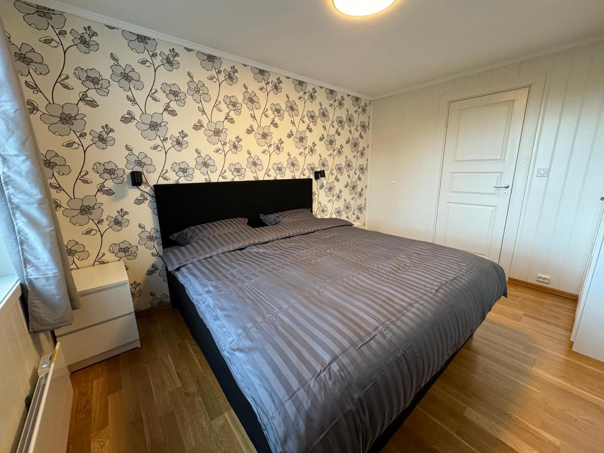 Charming 3-Bedroom Apartment In The Heart Of 克里斯蒂安桑德 外观 照片